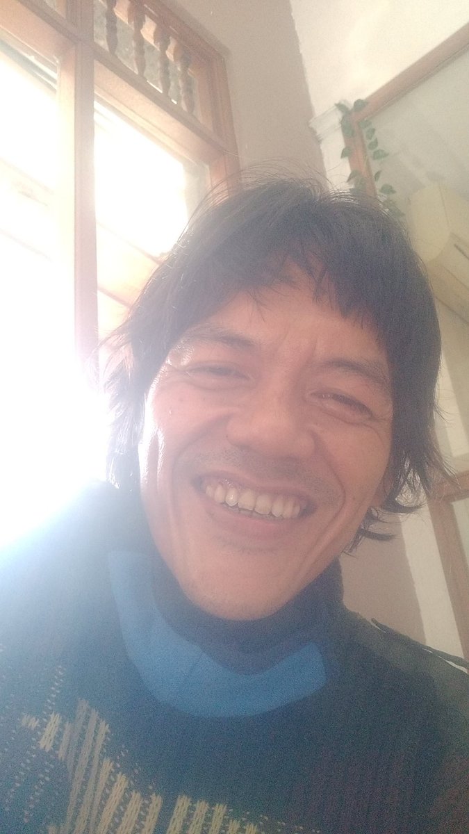 FebralFebral9's tweet photo. Gue KETAWA jadi nya... https://t.co/2VBzwIck7a