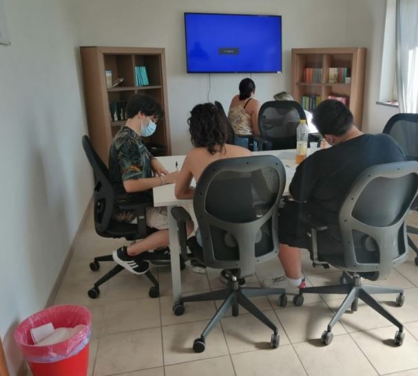 Da bene confiscato alla #mafia a spazio per i #giovani, il centro per #impresa giovanile di #camporotondoetneo 
➡️bit.ly/solcogiovani