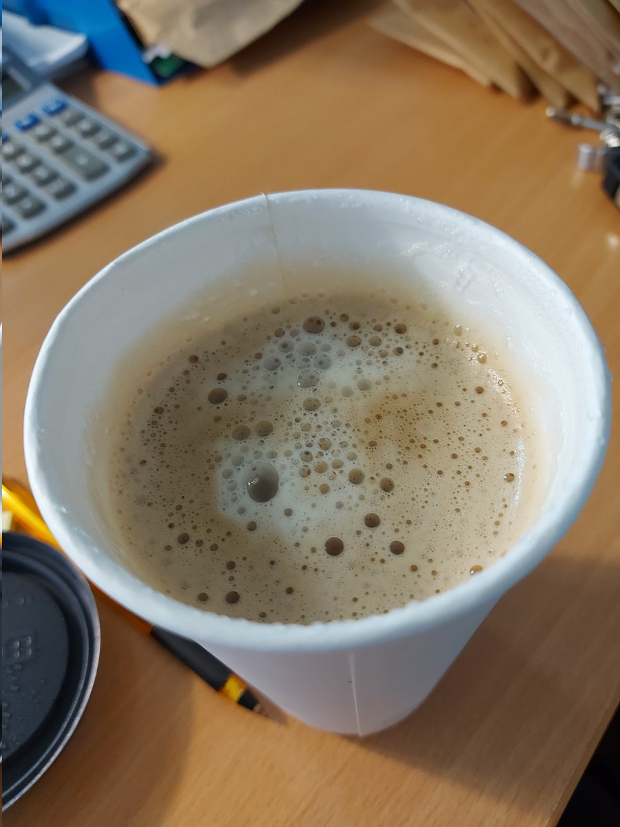 Bigtiny30's tweet image. So much for a large latte @GreggsOfficial Why does this happen???? #FerguslieRdPaisley