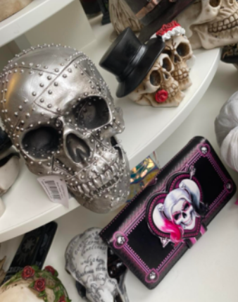 CornmillCentre's tweet photo. ๐Just landed๐
Explore the new Nemesis collection at Cardzone!!โ ๏ธ
#shopcornmill #lovedarlo #shoplocal #skulls #shoplocal #cardzone #gifts https://t.co/uZn79WoEfP