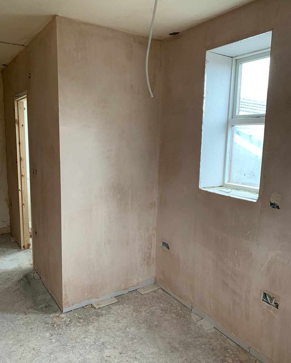 stdavidproperty's tweet image. The plasterer has been in and our project is one step closer to completion. It&apos;s hard to believe that only a few weeks ago, some of these walls didn&apos;t even exist. #propertydeveloper #hmo #coliving #propertyinvestment #progress