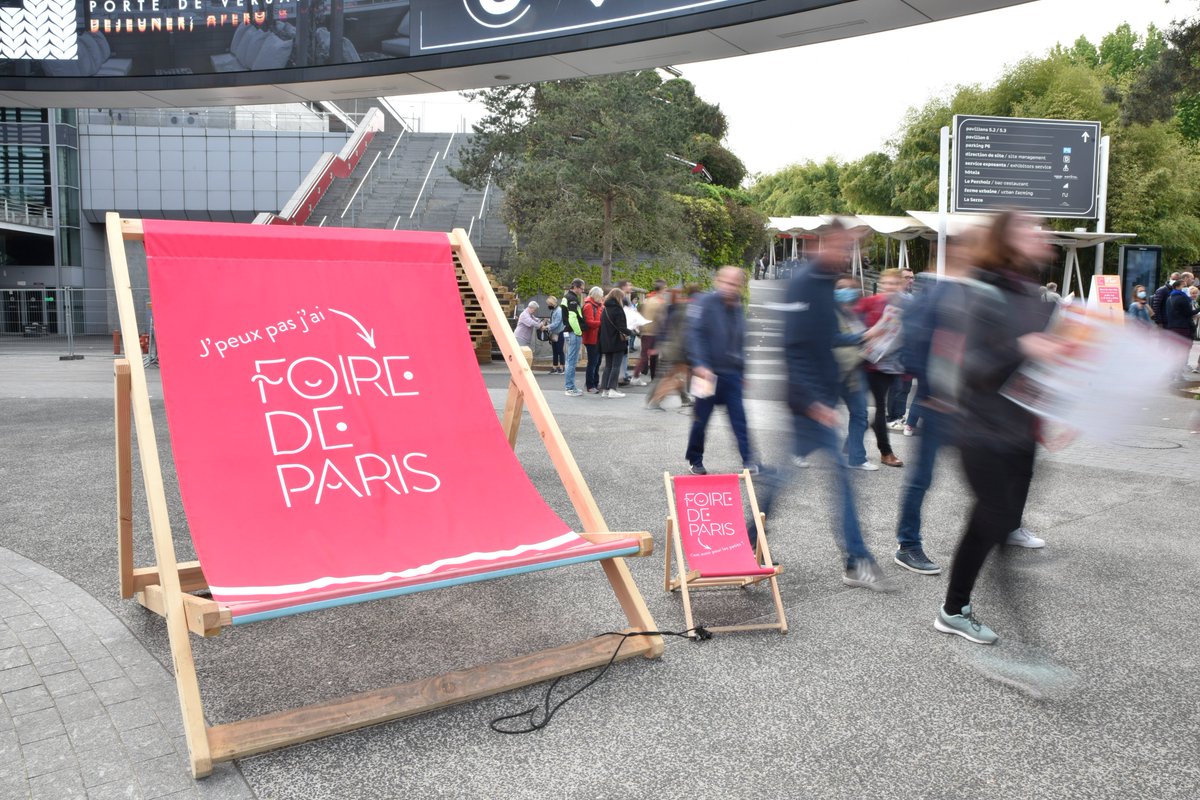 foiredeparis's tweet photo. @yorrsz @OrahESD @esd_camilledslv @kn_change_now @artisan_foiredp @esd_Jason @luniimaginaire P comme le Paris de #FoiredeParis ! 😉 https://t.co/qDpvPncG43
