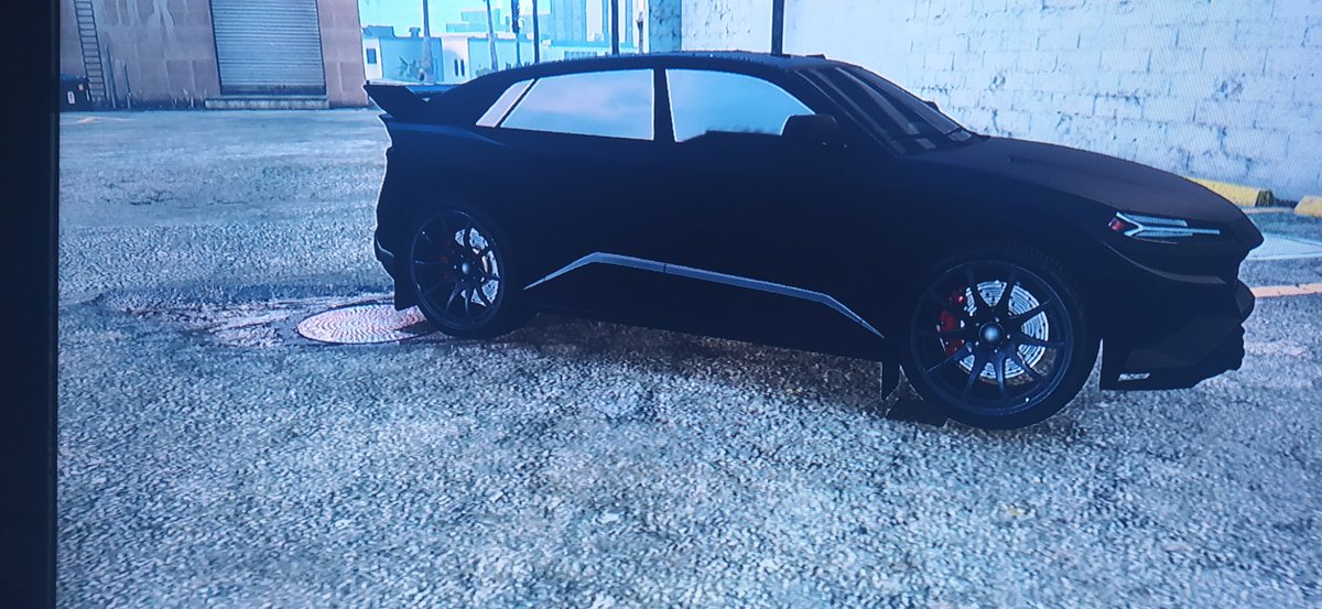jr_bertinho's tweet photo. NUEVO COCHE!! 💥💥

lamborghini urus 🔥 https://t.co/c6Ih28ENnb