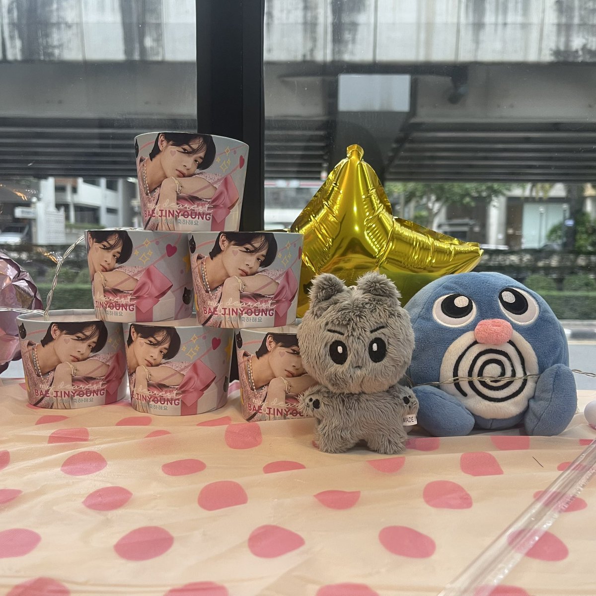 h_akina's tweet photo. #MYDEARESTBJY2022
Cᴜᴛᴇɴᴇss ᴏᴠᴇʀʟᴏᴀᴅ 🐱🐱🐱 https://t.co/5PCoPmKSmb