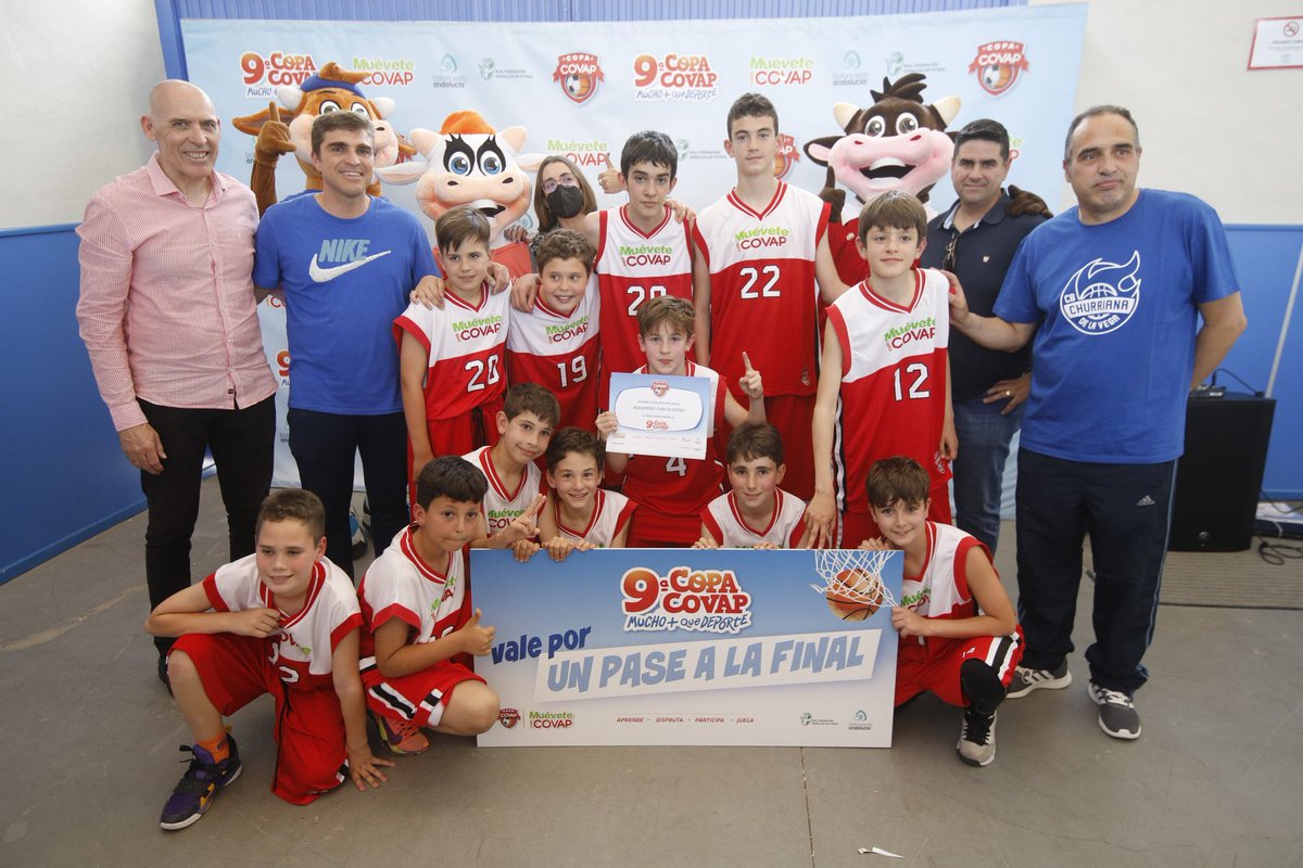 CBChurriana's tweet photo. 📢💣¡¡CAMPEONESSSS!! Nuestros minis se llevan una final de infarto ante un gran @GMASB_ en la final de la @CopaCOVAP 
Gran espectaculo de ambos equipos que nos hicieron vibrar🥳
San Fernando 🏟 nos espera.
#movimientonaranja
#minicracks
#cbchurriana https://t.co/3oR4p7r6EK
