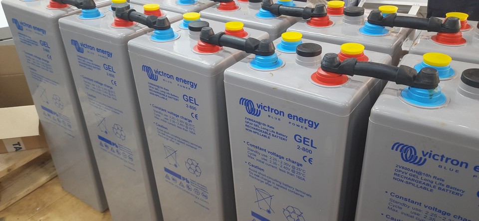 Clamore Solar (@clamoresolar) on Twitter photo Donโt count these babies out just yetโฆโฆtalk to us about your medium to large energy storage requirements. <a href="/victronenergy/">VictronEnergySA</a> Donโt count these babies out just yetโฆโฆtalk to us about your medium to large energy storage requirements. <a href="/victronenergy/">VictronEnergySA</a>