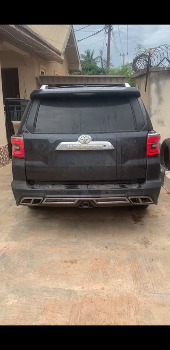 omsgroupng's tweet photo. Face-lift of our 2010 Toyota 4runner to a 2021 model. Now the car does not go out without an escort. We did it. 

We deliver nothing but the best

#ibadanCars #ibadan #carsales #toyota #4runner #auto https://t.co/DoX1lqphBF