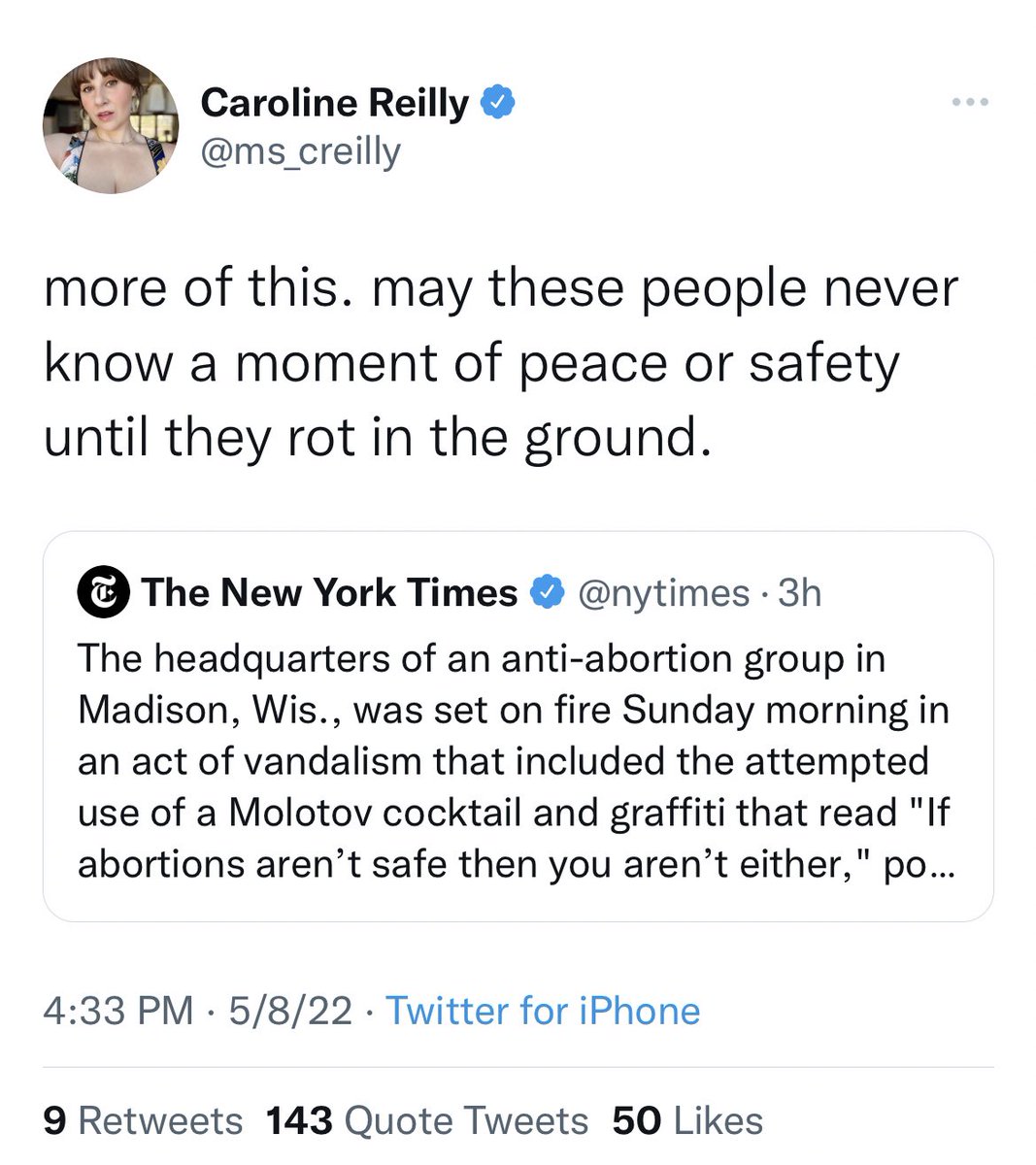 Patrick81678's tweet photo. So a twitter checkmark named Caroline Reilly @ms_creilly called for violence against anti abortion groups thinking she was gonna get ass kissing praise. But when she got backlash instead, deactivated her account to dodge the responsibility. Its people like this, pro choicers. https://t.co/FjmYJ4PQMc