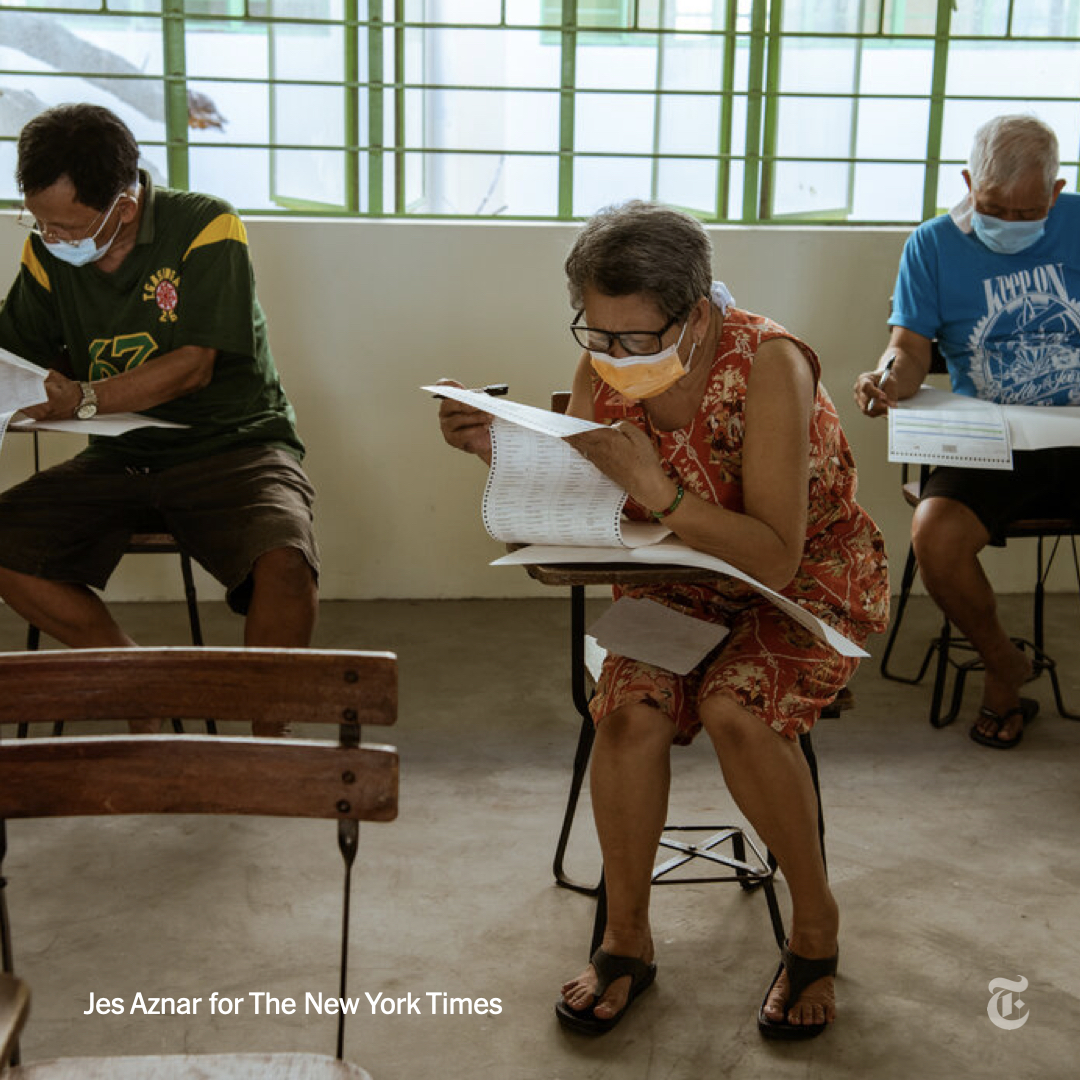 nytimes's tweet photo. The Philippines presidential election has been described by some as a battle between those who want to remember the past and those trying to rewrite it.

Here's a look at Election Day from polling stations around Manila. #Halalan2022 https://t.co/eOBwVQbPmZ https://t.co/UePLGygQdy