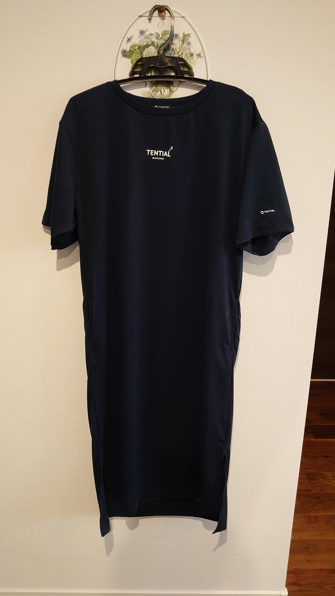 w50xTLcAAJA2wNT's tweet photo. 母の日に長男夫婦から、妻へのプレゼント
自らの体温で遠赤外線作用を増幅する繊維で作られているとか。
#BAKUNE
#SELFLAME https://t.co/ofeXUt9qts