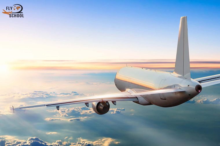 fly2school's tweet photo. Why are airplanes white?

https://t.co/vyVntjMj2w

#aircrafts #plane #air #lovetolearn #fly2school #energy #radiation https://t.co/EfFib0ToV9