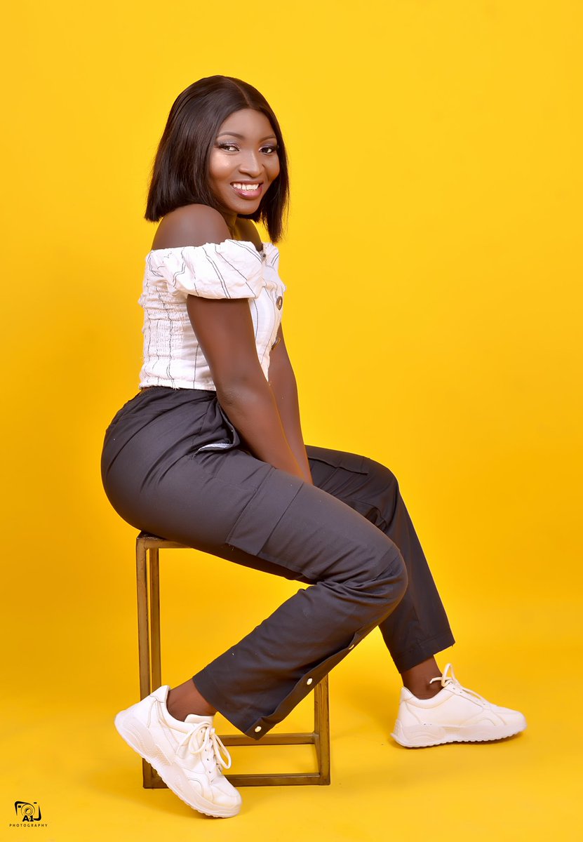 prettyadehorla's tweet photo. Happy Birthday ๐ฅณ To me. Welcoming my Self to The Twenty sweet floor. May this Season open doors for me. Please say a prayer 4me as this comes along your timeline ๐ #DoctorWho #LeadersDebate #Birthdeyy2022 #Timeyin #ASUU #RHOLagos #Aproko #Apostle #nudity #Uncleb #Bigwiz #BIGWIZ https://t.co/94lVBBdMIY