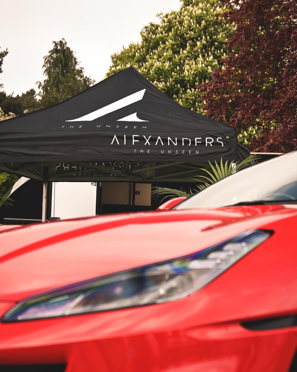 Alexanders_cars's tweet photo. SPORTS CARS IN THE PARK
A huge thank you to everyone who came to see us yesterday at @scitpuk at the fantastic @NewbyHall
It was great to see so many people enjoying car shows once again and to get speak to car enthusiasts of all ages in the glorious Spring weather.
#SCITP https://t.co/NAkUs8CuJq