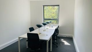 Lovely south facing DOG FRIENDLY office available. 21.5SQM available on a month to-month or fixed term. Contact haywardsheath@basepoint.co.uk or 01444 849250. Includes access 3000+ business lounges, meeting rooms, fast broadband, and 24 hour access.
#haywardsheath #servicedoffice