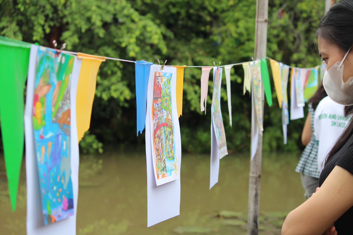 jenny_rdouglas's tweet photo. lots of energy, passion and creativity on display at the #YouthAndEnvironment event this weekend! Great to see #YouthLedAction from all Zero Waste Laos volunteers and attendees ๐๐ฑ #Youth4Dev https://t.co/tDYRGg8clQ