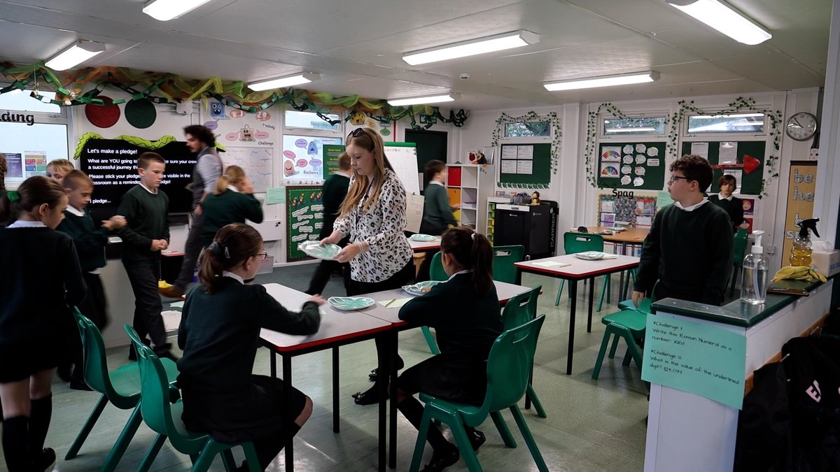 XPtrust's tweet photo. Small class sizes are making a real difference at @GreenTopSchool - a new and innovative approach to the way year groups, also known as phases, are run is underway in the XP Trust...
Read more here: https://t.co/sRWtcVM3fs
#WeAreXPTrust #CrewGreenTop https://t.co/7GsqwjB7FO