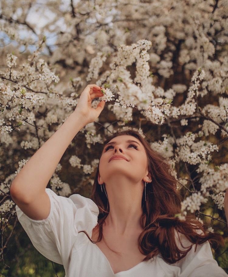 **
hadi uçmayı kuşlara🕊kaptırdık diyelim
____________ama şu çiçek açma işini 👀
ağaçlara kaptırmayacaktık..🌸

    ✨ günaydınn yeni hafta..✨
#pazartesi ✌️