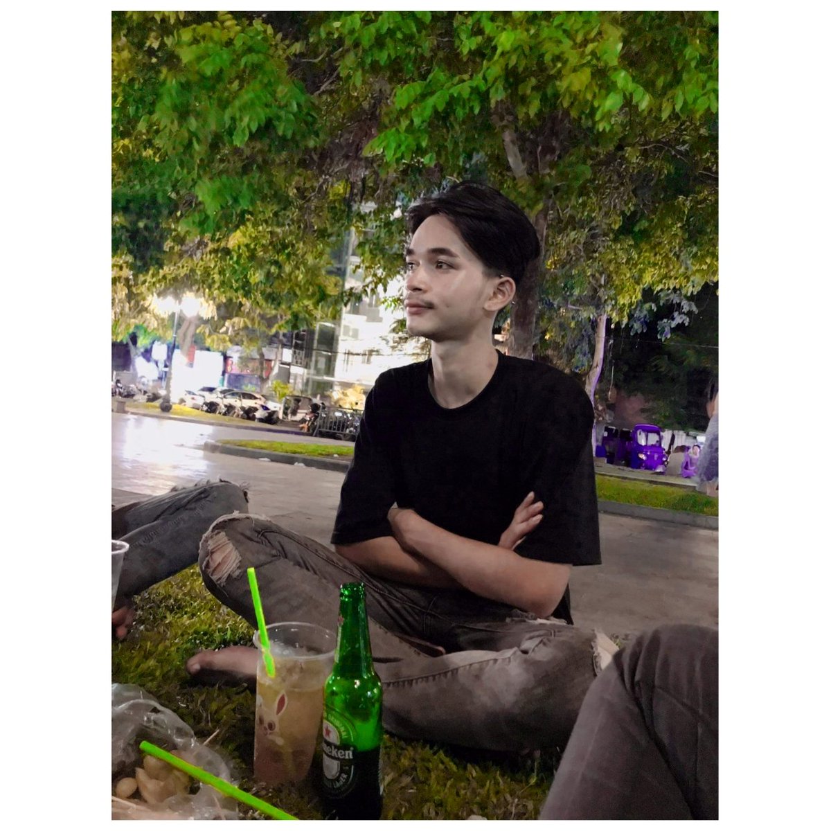 yDKCOgy2SPMBzZ6's tweet photo. មាននឹកក្ដម្នាក់នេះទេ?🥀🔞🍌19Cm🍌💦 https://t.co/QhOlS3tv9x
