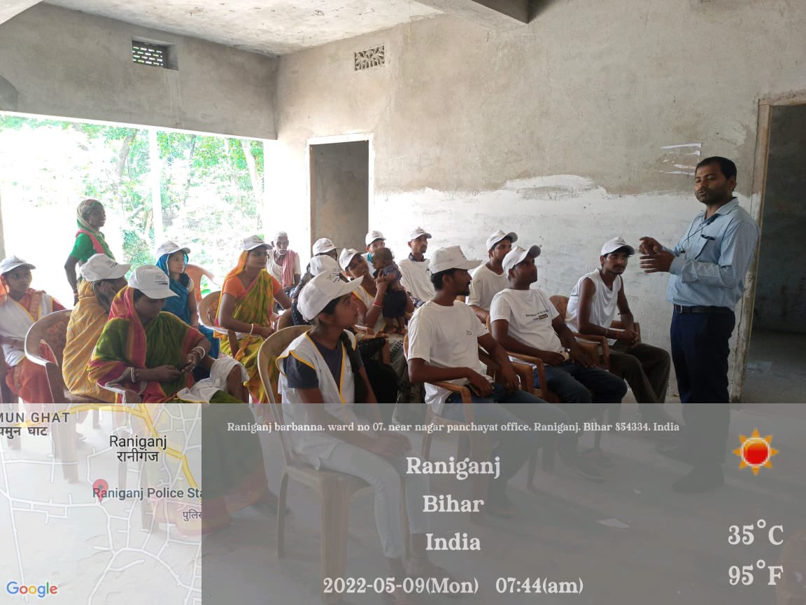 PaintsnCoatings's tweet photo. Mera Skill Training Centre, our training partner, organized Adarsh Gram Skill Camp for SANKALP RPL - Assistant Decorative Painter at Gram Barbana, Araria, Bihar that began on 4th May.
#ProjectSankalp #AzadiKaAmritMahotsav #MeraSkillTrainingCentre #PCSC https://t.co/bLpIE3YzZY