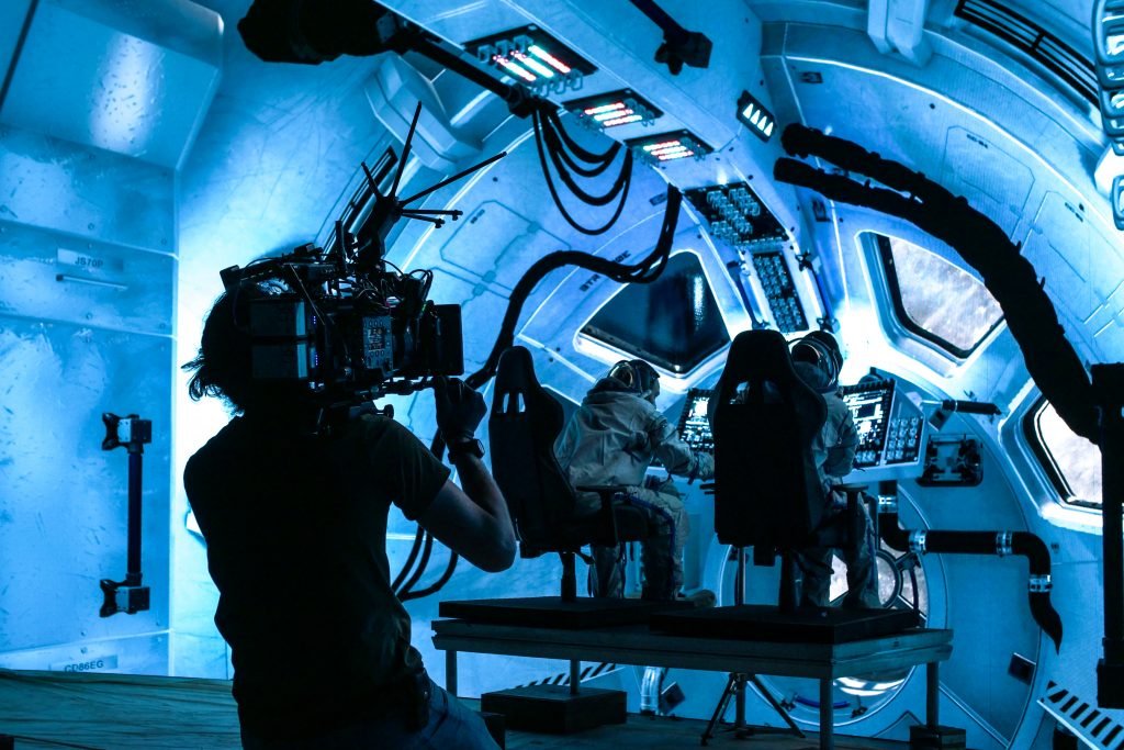 3DVF's tweet photo. Interview: les coulisses de la production virtuelle (technique utilisée entre autres par The Mandalorian, avec écrans LED) avec Duck Factory, qui a virtuellement envoyé les équipes de l' @ESA_fr
sur Mars !
https://t.co/SA7fkT4SuO
@dkft_prod @reepost_pp https://t.co/FKfieUoMir