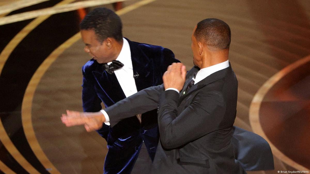 Sh3ltz's tweet photo. "In a land where hurt people hurt more people, f*ck calling it culture..." ~King Kendrick 

Will was emotionally hurt so he physically hurt Chris Rock

#TheHeartPart5 https://t.co/yki0i1dBdD