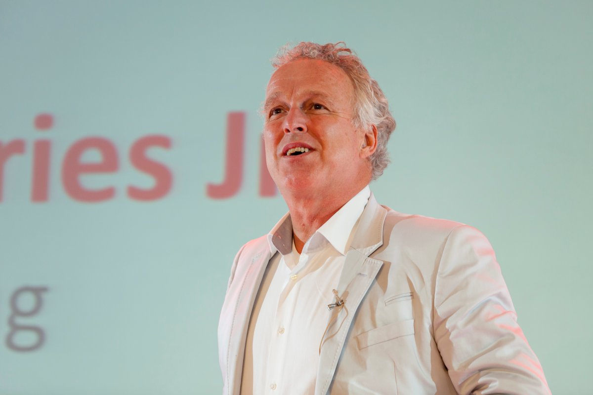 Of we topsprekers hebben voor de Masterclasses van het #SEHcongres ? Wat denkt u van VU-docent Dienstenmanagement Wouter de Vries jr ? Een klantreis op topniveau, u aangeboden door <a href="/Florius/">Florius</a>
sehcongres.nl/programma/1310