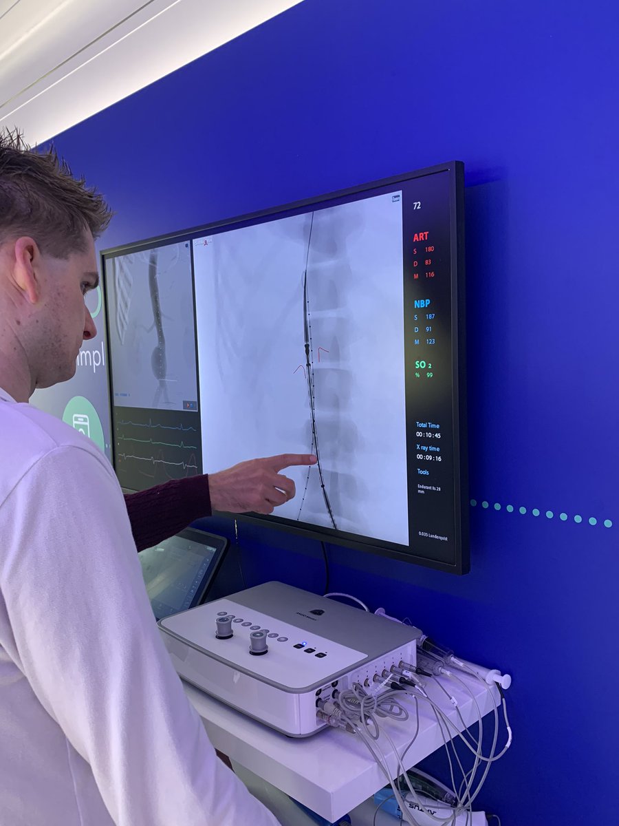 drjbarber's tweet photo. It’s here! The @MedtronicUK mobile training facility @BTHFT ! An opportunity for IR and VS trainees to get hands on experience with EVAR in a simulated environment. https://t.co/qIJCI11hzv