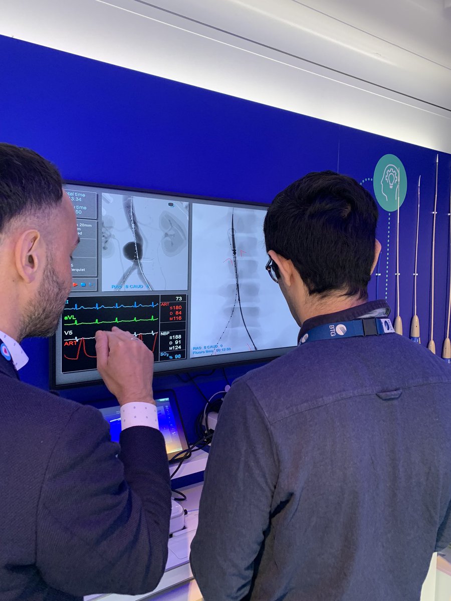 drjbarber's tweet photo. It’s here! The @MedtronicUK mobile training facility @BTHFT ! An opportunity for IR and VS trainees to get hands on experience with EVAR in a simulated environment. https://t.co/qIJCI11hzv