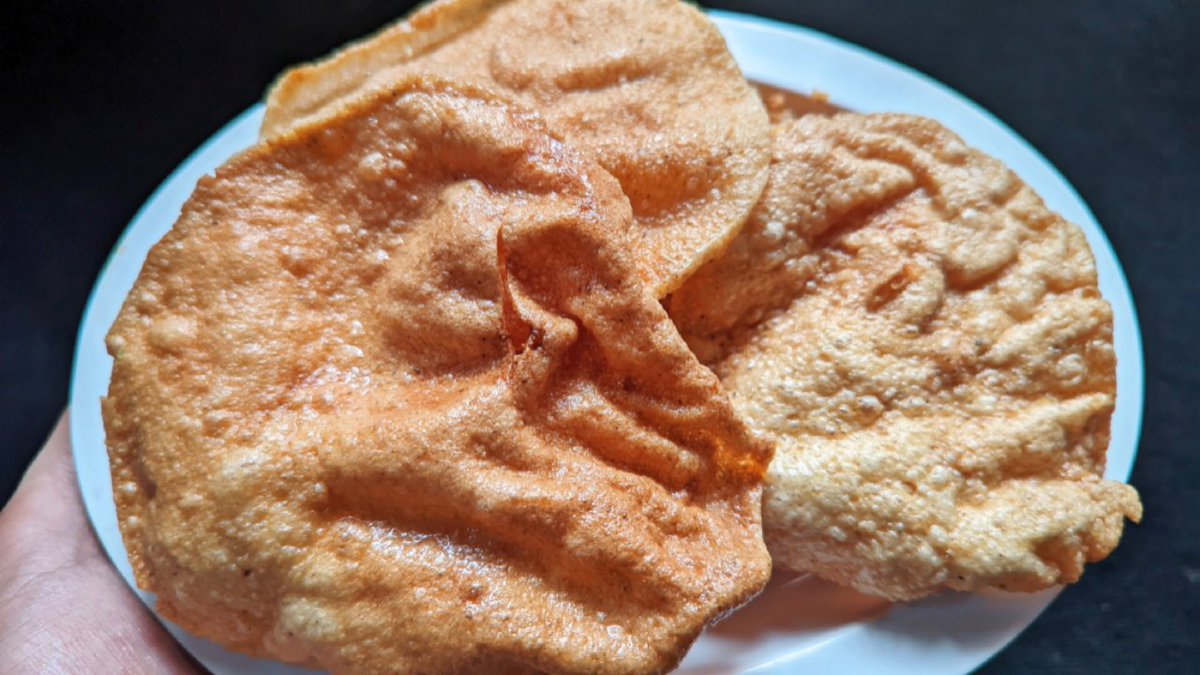 🔺 उड़द दाल पापड़ बनाने का आसान तरीका । बिना टूटे बिना फटे गोल गोल पापड़ बनाए

🔺Easy to Make Urad Dal Papad Recipe At Home with Problem Solving tips also💯

Watch 6 Minute Video On My YOUTUBE Channel USHA SHARMA KITCHEN : 
youtu.be/HU86--iUrCQ
-
#papad #uraddalpapad #uraddal