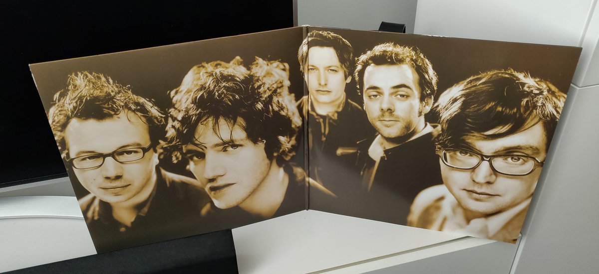 frankyrhondda's tweet photo. Postmans been grail album that I was beginning to think didn't exist. @gomeztheband  #howWeOperate #vinylrecords #vinylcollection https://t.co/uZb6zLRJyI