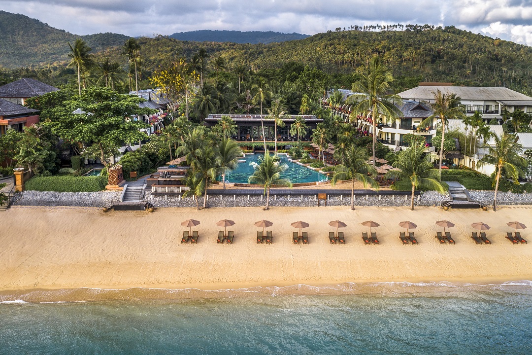 DestinAsian_Mag's tweet photo. At Anantara Bophut Koh Samui Resort, guests can expect more space for relaxation — and for topping up on Vitamin D — in the newly launched Garden Pool suites. @Anantara_Hotels

Learn more here:
https://t.co/scncbcGTxT 

#Hospitality #LuxuryResort #Thailand #KohSamu https://t.co/w1x8FEyGnt