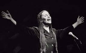 tataritaritata's tweet photo. Olá, gentamiga, 
A música de Meredith Monk, Rachel Podger, Duofel, Quinteto Violado &amp; muito mais nas dicas de livros &amp; artes do TTTTT:: https://t.co/AjsUOLJd7C
#tataritaritata #livroterapia @meredith_monk @RachPodger @duofel @quintetoviolado https://t.co/bMT2oOC4UX