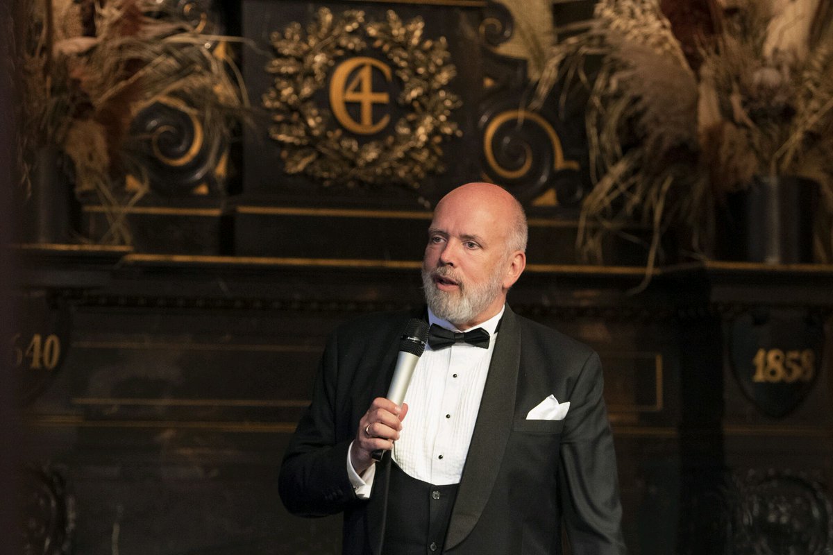 Hans Schambye tweet media