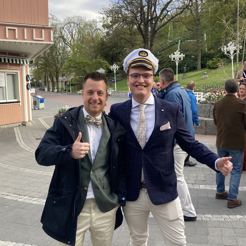 JoraVision's tweet photo. Jora Vision starts this week again with fresh energy and shared knowledge. Especially after our great time during the TEA Summit 2022! 

Thanks for the organisation @TEA_Connect  &amp; host @Liseberg . 
#SATE2022  #teaconnect #teasate #joravision https://t.co/L3beXOpG0N
