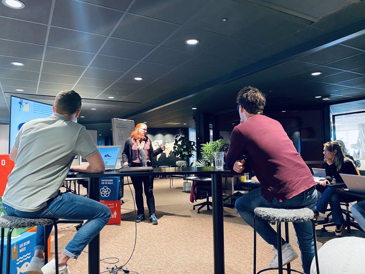 IDPInishowenDev's tweet photo. Discussing the pathways for Women into IT. @EUITs4Women #EuropeDay ⁦@BDFriesland⁩ @laptify ⁦@Babele_co⁩ ⁦@dalarnascience⁩ https://t.co/Qs9EO2MtFy