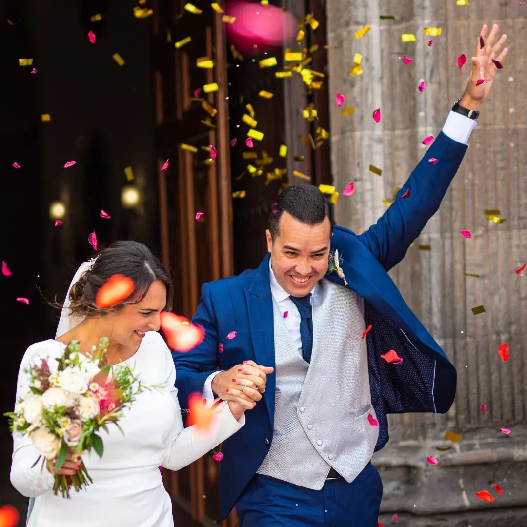 Alby_martin's tweet photo. Mi hermano se caso y alguna foto le hice, aunque lógicamente había fotógrafos oficiales que conocía, alguna foto robe durante el día con la #d750 y el #sigma #sigma50art. https://t.co/VkNjmmcwCB