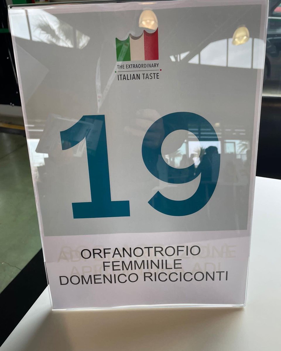 Rurabilandia's tweet photo. Stamattina al Marina di Pescara per incontrare buyer statunitensi della pasta Domenico Ricciconti. L’evento, The extraordinary Italian Taste, è organizzata dal Ministero degli Affari Esteri, Assocamerestero e Camera di Commercio di Chieti Pescara #solocosebelle #futuro #green https://t.co/Xxsi3gfW6E