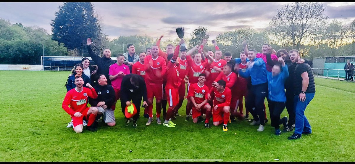 eastendwmc's tweet photo. Cup winners #treble https://t.co/53Vmp3Qp0S