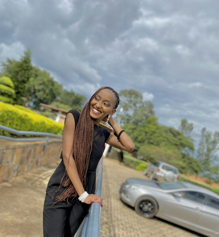 Bucura__'s tweet photo. God has been so faithful to us 🥺♥️ I'm a super proud sister!! 🥂 To the new anaesthetist in the family 😌❤️ #Musoni's ♥️ https://t.co/JFcpugqEqr