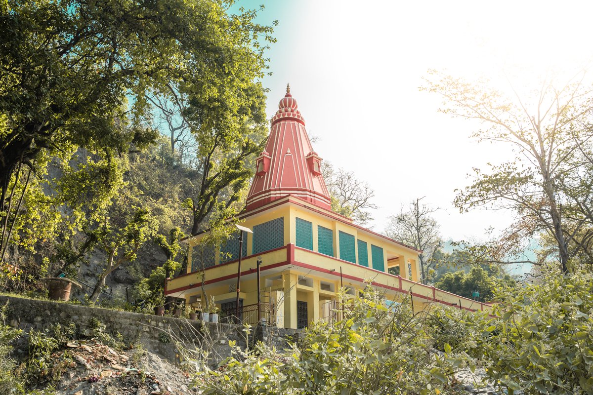 WorldPeaceIndia's tweet photo. Sunday Excursion Tour at #vashitavacave 
Vashistha cave : Located 25 Km from Rishikesh on Badrinath road -Ancient Cave Where Great Sage Vashistha Medicated
#cavesinrishikesh #meditaion #vashishthacave #mounibabagufa #taatwalababacave #kaivalyam https://t.co/CcqBJ75cmu