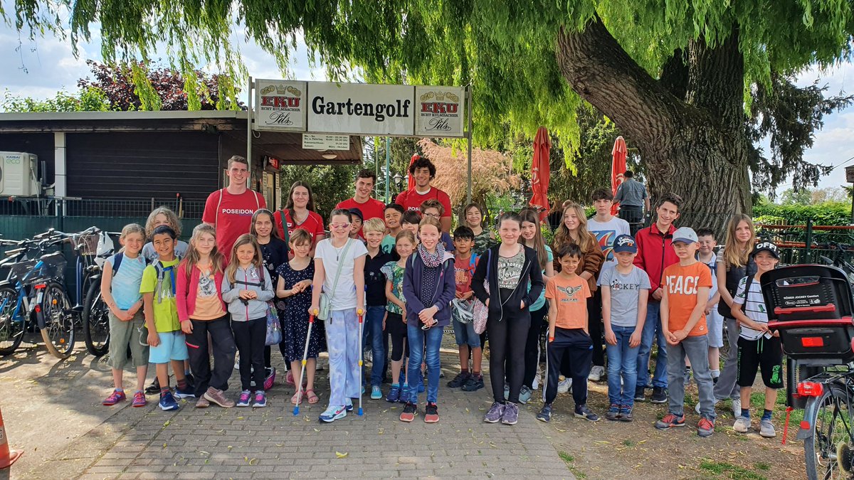 sgposeidon's tweet photo. Minigolfnachmittag unserer Poseidonjugend bei bestem Wetter am Samstag in Eppelheim😊⛳ #sgposeidon https://t.co/oCNuXlVmgC
