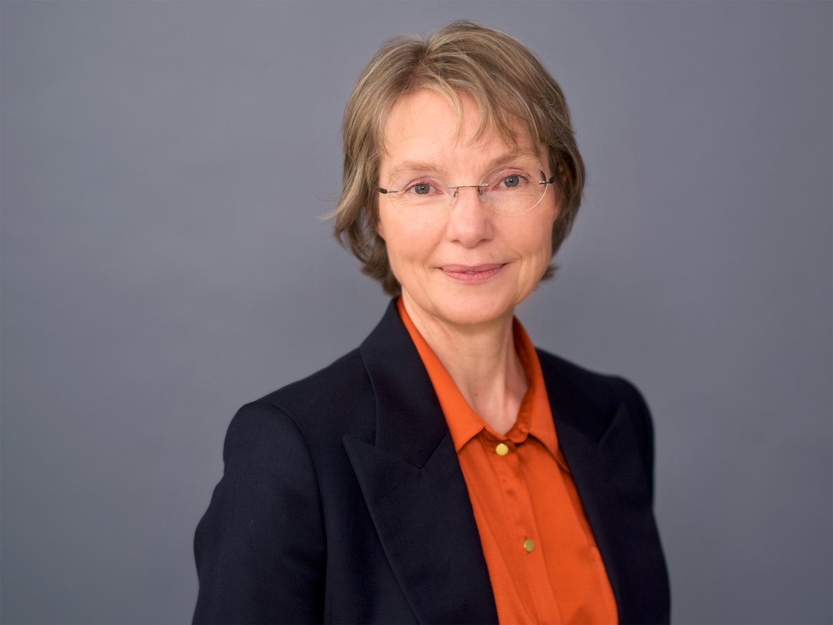 GeCatS's tweet photo. We are proud to announce Unni Olsbye @olsbye from @UniOslo as one of our #PlenarySpeakers. She will present on the topic: „Site - structure - performance correlations in zeolite- and MOF-based catalysts“ at https://t.co/aT4i3pBpbu
#55Katalytikertreffen @DECHEMA @ProcessNet_org https://t.co/emeaB6SVqg