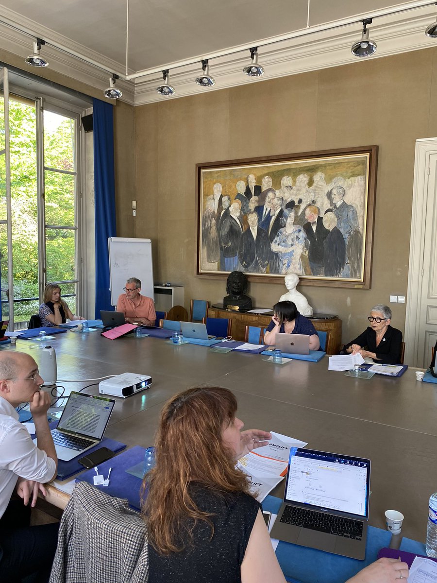 MCA_EU's tweet photo. 🖋🇪🇺The members of the #Amplify French hub are ready for the #AmplifyInAction day! @actforculture
#EuropeDay2022 #AmplifyProject https://t.co/RsY1CtOQvE