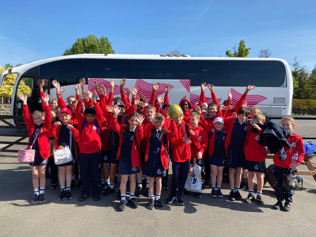 woodlandsGW's tweet photo. And they're off!! Residential to @lettonhall 2022!

#WoodlandsWay #WeAreWoodlands #lettonhall https://t.co/sbXqbfWLPi