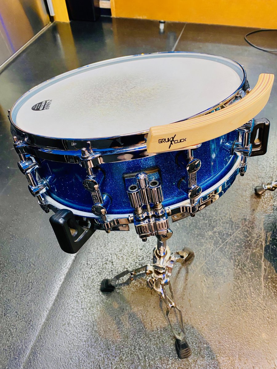 hokuto1214's tweet photo. GRUV-XのX-Click買っちゃった✨
「スカッ」て抜けるダイキャストと
「コンッ」てまろやかなウッド、
2種類のクローズドリムをシーンに合わせて使い分けられる、これ面白いかも😳
斎牧椿ライブで早速導入♪
テンションあがってシャクレ気味になってます笑
#GRUVX
#XClick https://t.co/d7lhLZOmG2