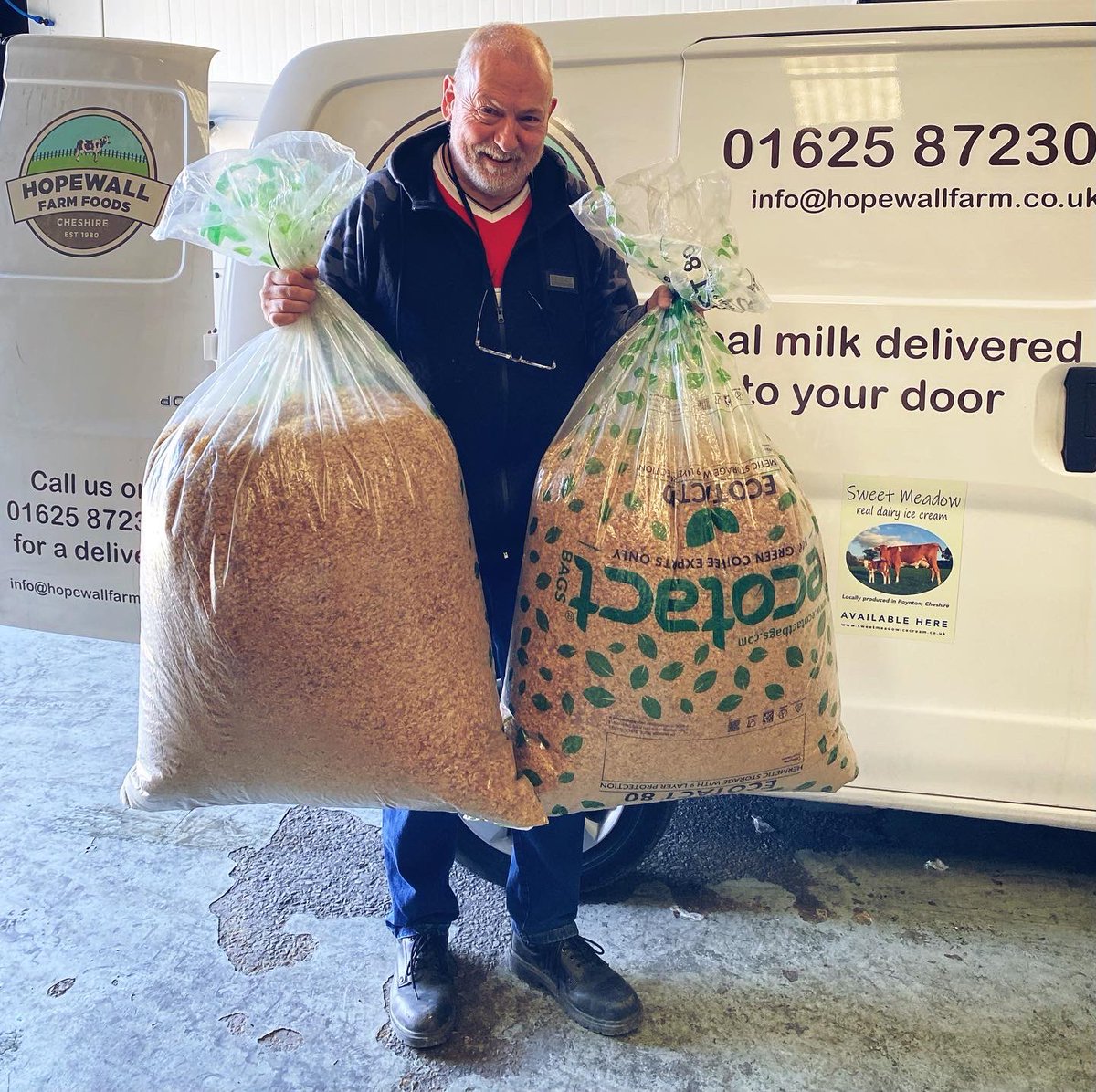 HopewallD's tweet photo. Here is Ken helping out with local sustainability, with two bags of coffee bean chaff left over from the roasting process from our great coffee partners KickBack Coffee in Pott Shrigley. We use this product for bedding our newly born calves💚#rawmilk #milkdelivery https://t.co/yRVZqEyFBd
