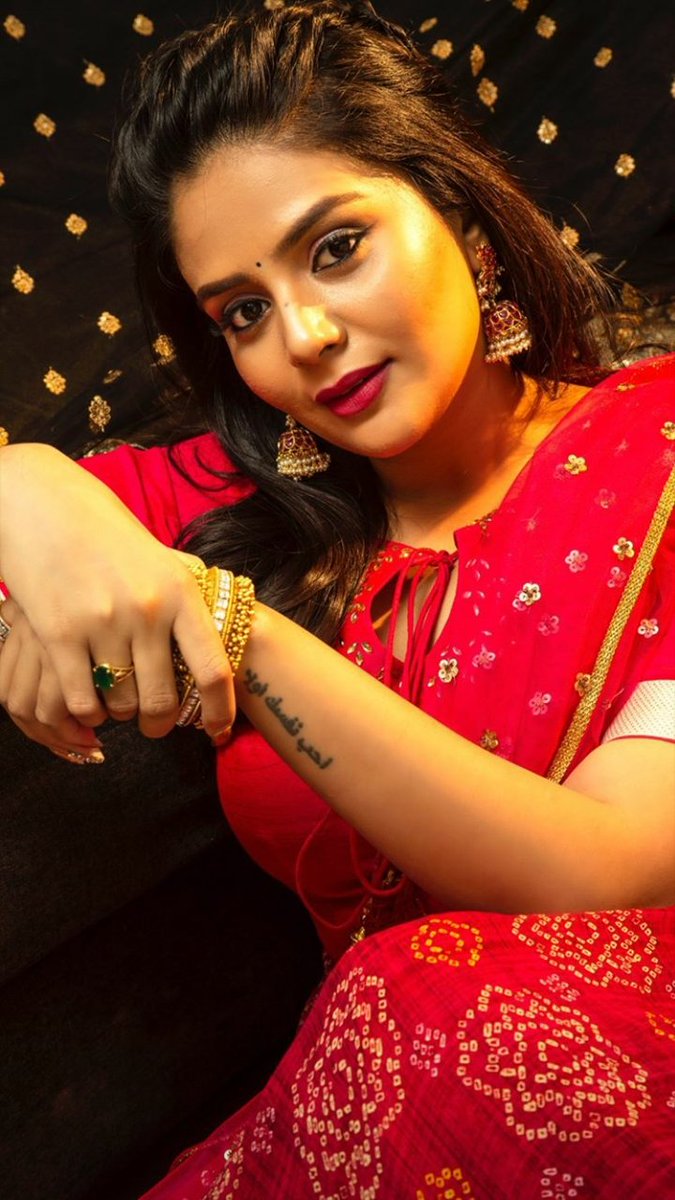 RamulammaF's tweet photo. #HAPPYBIRTHDAYSREEMUKHI
#HBDSREEMUKHI https://t.co/fa1ExA5XVV