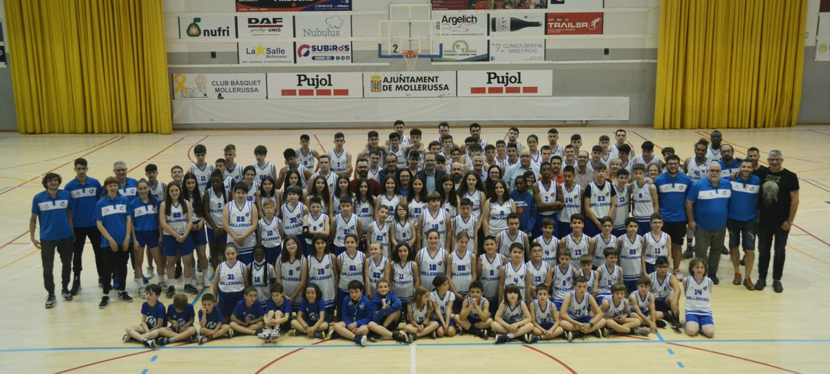 solsona_marc's tweet photo. Dissabte vam fer la foto de la temporada 2021-22 del @CBMollerussa , gran club , bon ambient i sobretot molt i bon futur de bàsquet a #Mollerussa @ajmollerussa https://t.co/qOPMqg6g0U