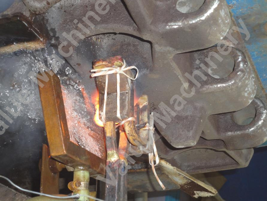 Which can improve 30% performance of crawler crane track shoe?
Through quenching and tempering, and surface quenching, ensure the overall stability and durability of the connection, so that reduce machine downtime and improve performance significantly.