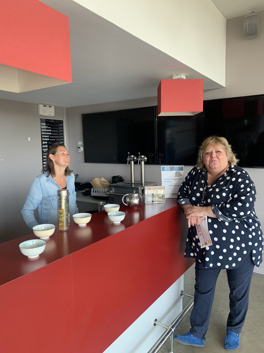 mariedepaquy's tweet photo. Bel événement à l’initiative résidences #ARFO avec @VilledeReims #65+ et @DptMarne dans le cadre de la semaine du #bienmanger #bienveillir des ateliers toute la journée @HippodromeReims et toute la semaine dans les résidences https://t.co/dIfzzlwnuH